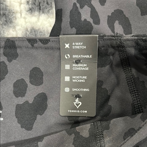 Torrid capri leggings - Picture 6 of 15